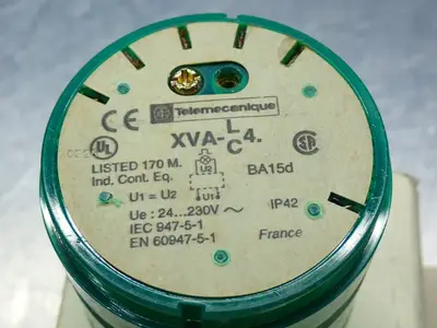 NEW TELEMECANIQUE XVAC431