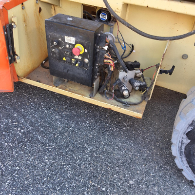 USED 2014 JLG 4069LE