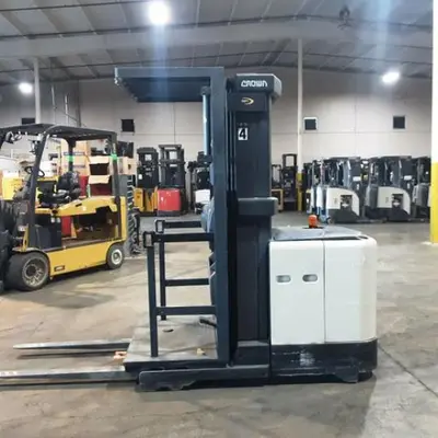 USED 2016 CROWN SP3510-30