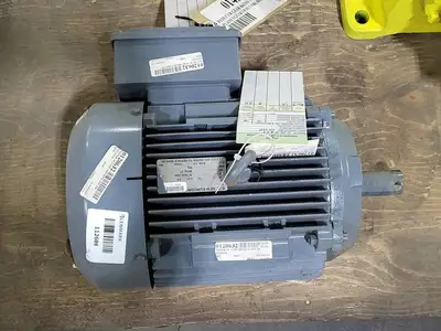 USED SEW-EURODRIVE DV132M4