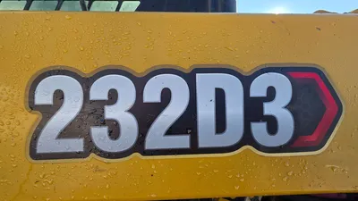 2022 CAT 232D3 skid loader | Iron Listing (27)