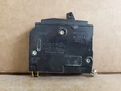 Used SQUARE D QOB120 Switchgears British Columbia CA | Lenmark #1438683