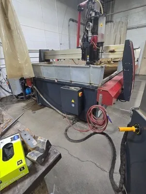 2014 OMAX MAXIEM 1530-M4050V WATER JET CUTTING, CNC | Machinery Network (2)