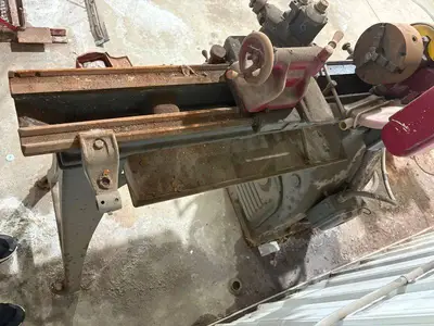 10 Inch South Bend Quick Change Gear Lathe with Accessories