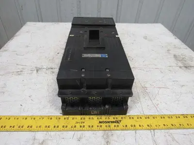 GE General Electric 83F 700A Tri Break Circuit Breaker 600V 3 Pole