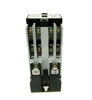 NEW ALLEN BRADLEY 8501-XO80 CONTROL RELAY SER.A 8501XO80