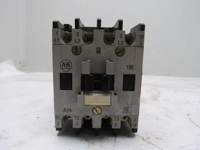 A-B Allen Bradley 100-A24NZ*3 Series B Contactor Starter 24VDC Coil