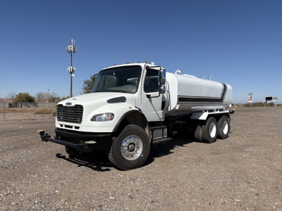 USED 2023 Freightliner M2 106 WT
