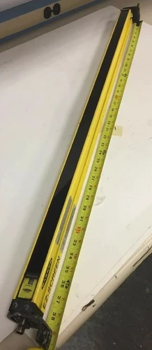 Used Banner SLSE30-900Q8 Miscellaneous Equipment (Electrical & Power) | J&J Industrial Supply #502470