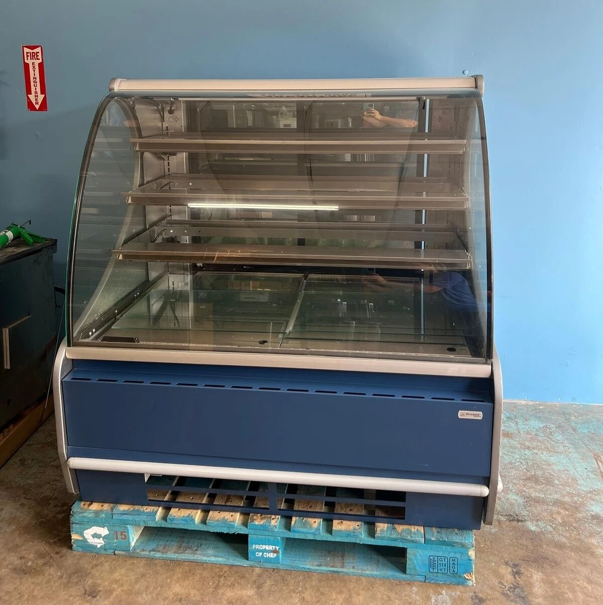 75-0310 Structural Concepts Encore Self-Contained 50'' Full Service Cooler