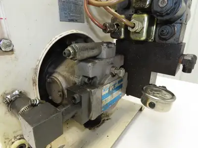 Hydraulic Power Unit 8 Gal 8gpm 2000psi 3Hp 220V 3PH P16VMR