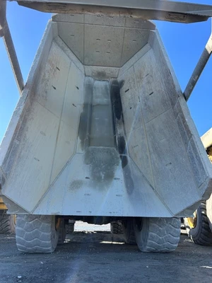 Used 2014 Komatsu HM400-3 Articulated Dump Trucks Ontario CA | Zadoon Equipment #1480634