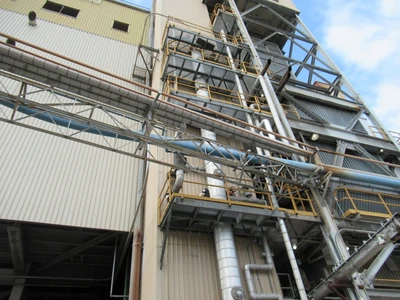Stainless Extraction Column, 50 HP & 20 HP Pumps