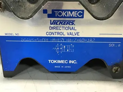 USED VICKERS DG4VS-5-0B1-M-U71-H-7-40-JA2