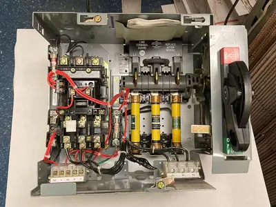 Used ALLEN-BRADLEY 2112B-BDB-6R-17-24R-41-111 Q Starters | Surplus Asset Holdings #1204419