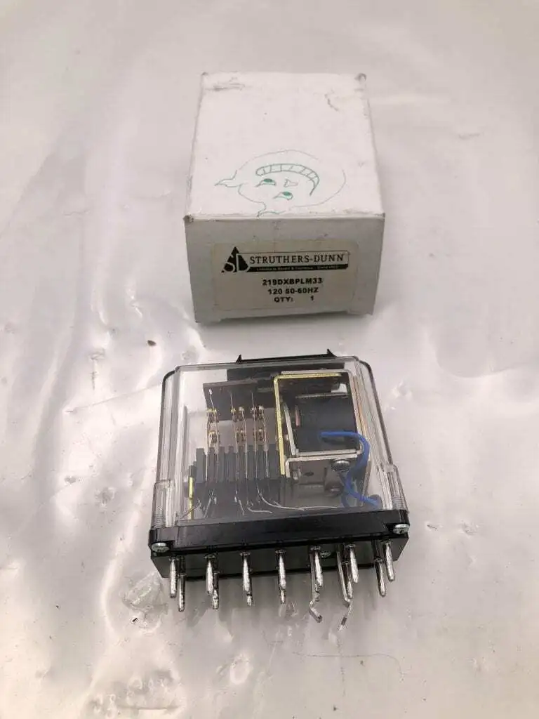 Struthers-Dunn 219DXBPLM33 14-Pin Plug-In Relay 120V 50/60Hz 24VDC -NIB
