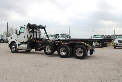 New | in-Stock 2026 INTERNATIONAL HX Rolloff Trucks Texas US | Roll Off Truck World #1491815