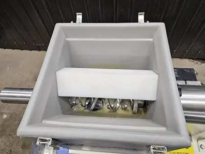 USED VIBRA SCREW ACCUFEED