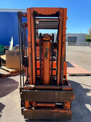 YALE L51F-120-CBS Forklift Trucks | Rock Solid Tools (11)