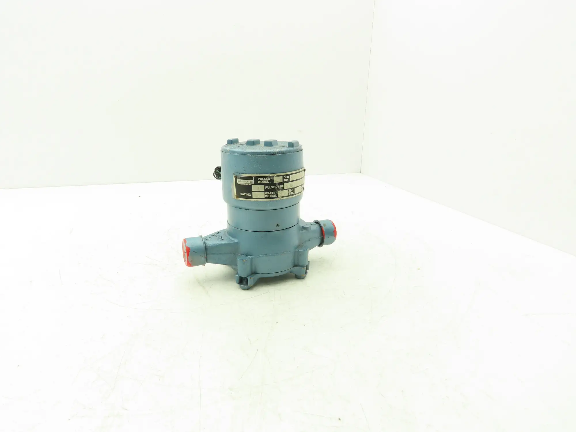 Schlumberger T-10 Pulser Water Meter 1 Pulse Per Ounce 50W 350vdc Max