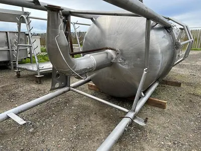 Tank, 350 Gallon, S/st, 60 PSI, Cherry Burrell #S744985