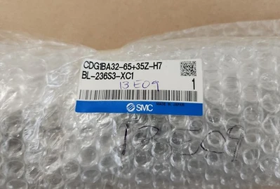 NEW SMC CDG1BA32-65+35Z-H7-BL-236S3-XC1