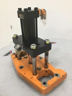 USED CINCINNATI MILACRON N5G-2.5X4.0312