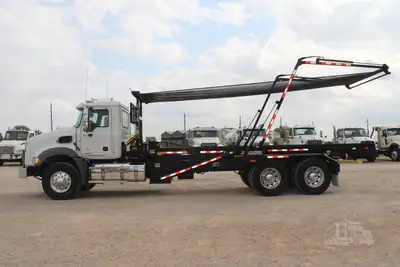 New | in-Stock 2026 MACK GRANITE 64BR Rolloff Trucks Texas US | Roll Off Truck World #1491907