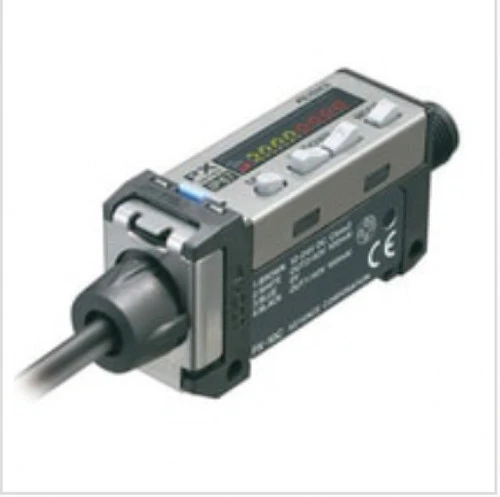 Keyence PX-10P Heavy-Duty Photoelectric Sensor, Amplifier Unit, Cable Type, PNP [New]