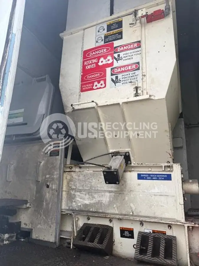 USED SHRED-TECH 25GT SHREDDER WITH CART TIPPER