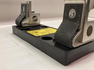 Used BUSSMANN R25200-1CR Miscellaneous Equipment (Electrical & Power) Ohio US | Surplus Asset Holdings #1412793