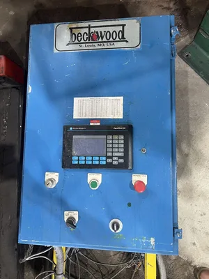 Used 1998 BECKWOOD BECKWOOD DOWN ACTING PRESS Hydraulic Presses | Alma Machinery #899319
