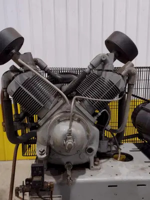 USED GARDNER DENVER VR10-12