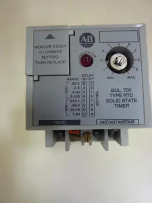 USED ALLEN BRADLEY 700-RTC00010U1 SER A