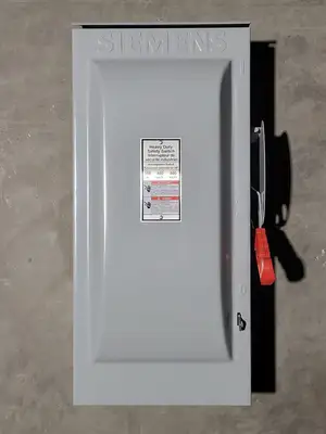 NEW SIEMENS HFC363R