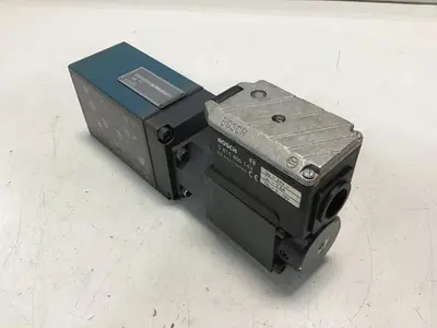 USED BOSCH 0 811 402 165