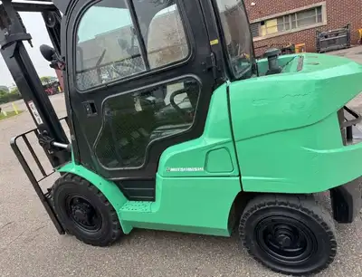 USED 2014 MITSUBISHI FD40N