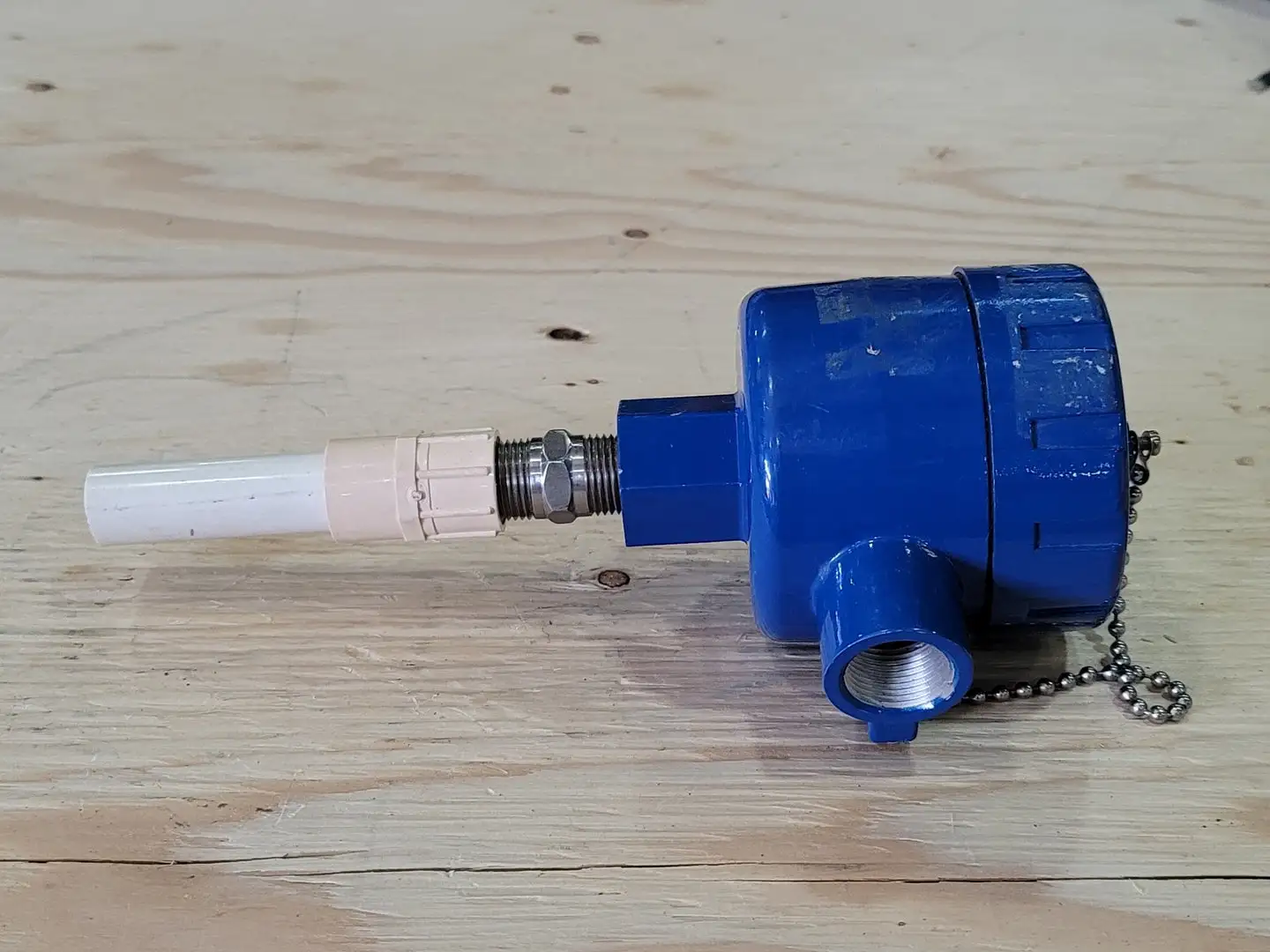 7000 Resistance Temperature Detector