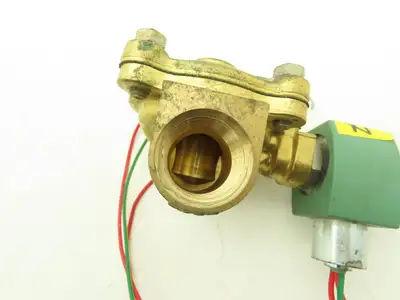 Asco 8210G4 Brass Solenoid Valve 2-Way 1"NPT 120VAC Normally Closed 5-150 PSI