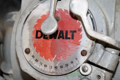 USED DEWALT GE 637