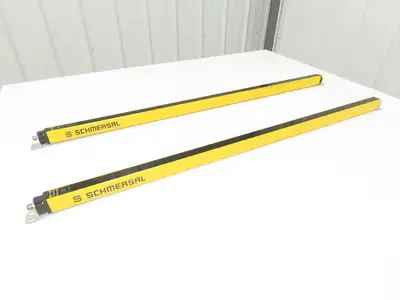 Schmersal SLC440-ER-0890-14-01 Safety Light Curtain Transmitter & Receiver Set