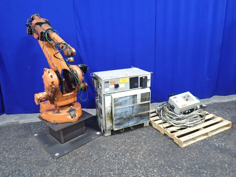 USED 2002 ABB IRB2400 M2000