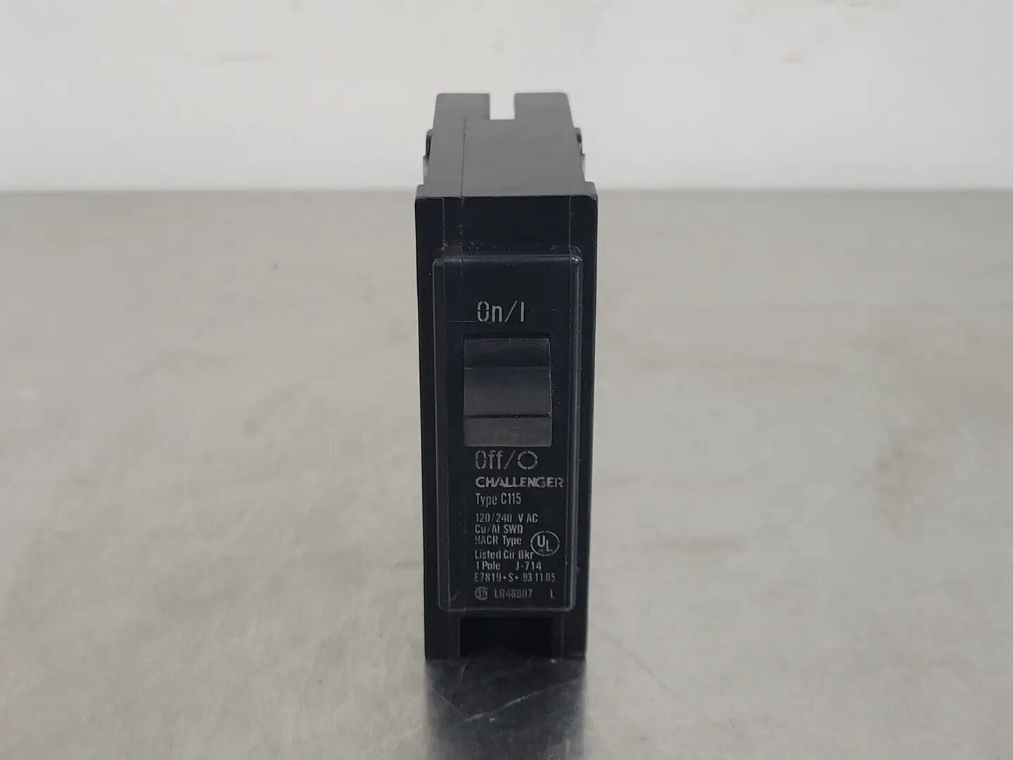 USED CHALLENGER C115