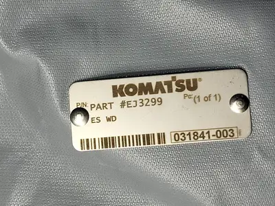 NEW KOMATSU EJ3299