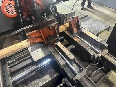 2010 COSEN C-300NC Horizontal Band Saws | Machinery Resources International (5)