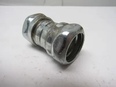RACO AFC ETC 3/4" Lot/61 Mixed Manufacturer Metallic Conduit Connector New