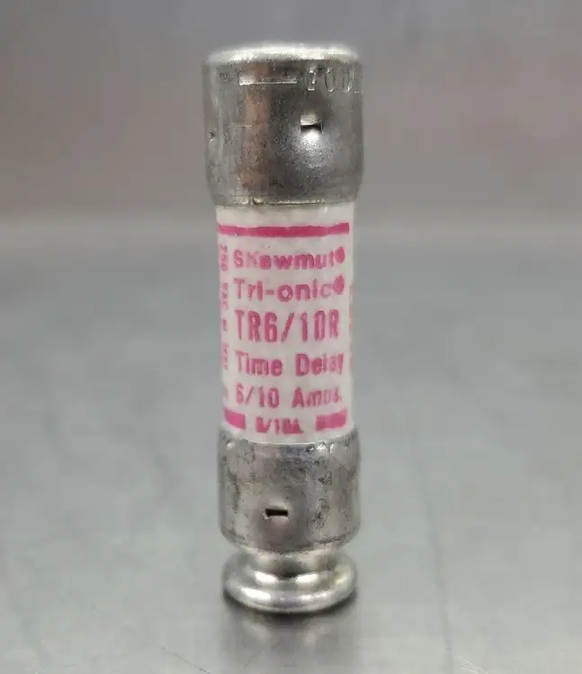 Used SHAWMUT TR6/10R Fuses | Palmetto Automation #1153956
