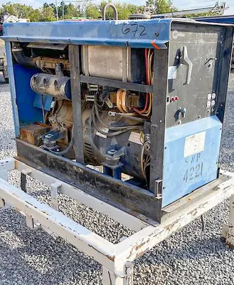 Used MILLER ELECTRIC BIG BLUE 251D WELDER Welding Machinery (Other) Pennsylvania US | East West Machinery & Drilling #1417824