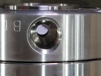 Outboard Glands and Seal Head Assembly
