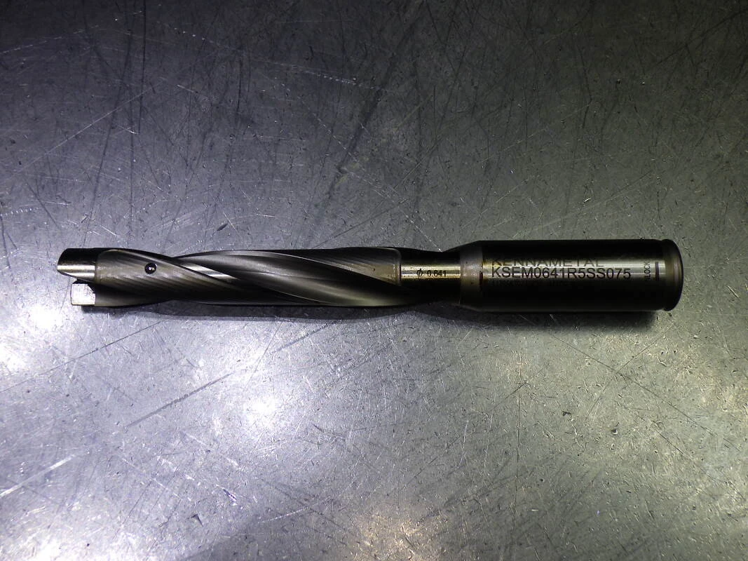 Kennametal .641" Coolant Thru 5xD Drill 3/4" Shank KSEM0641R5SS075 (LOC987B)